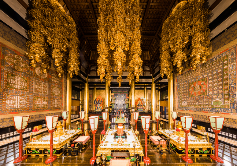 Mount Koya Day Tour | Okunoin, Danjo Garan + Shojin‑ryori Lunch & Sutra Copying（Including tour guide）