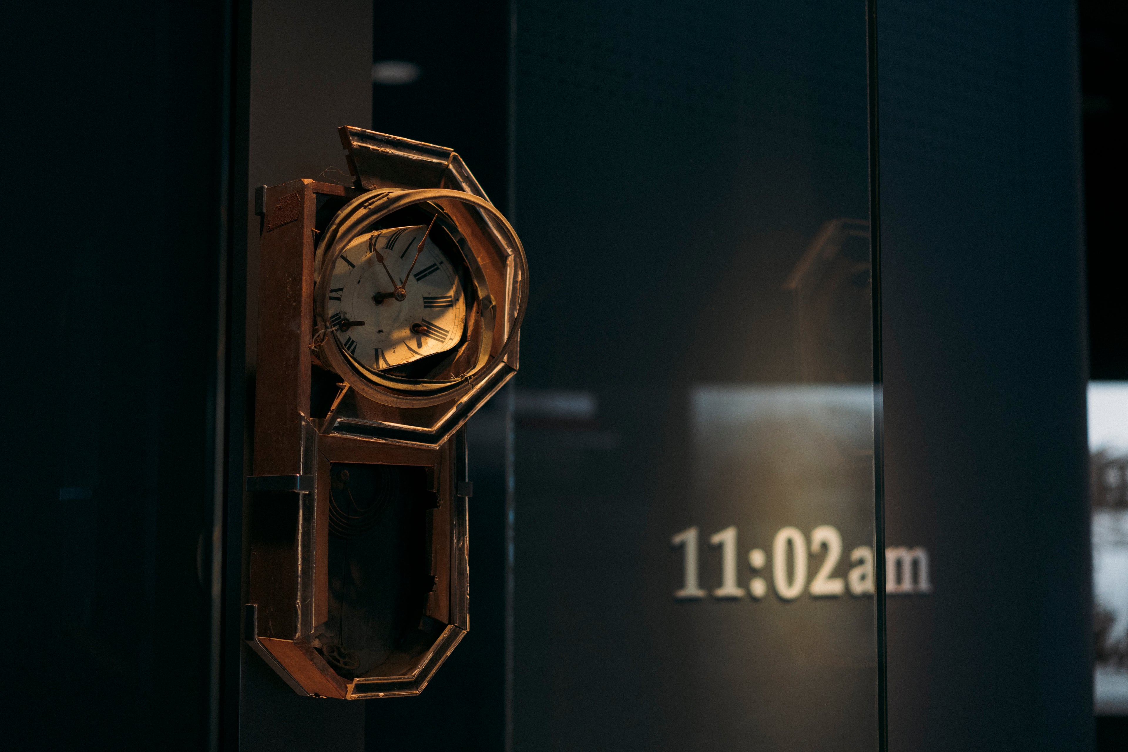 Nagasaki Peace Park & Arita Ceramic Museum Day Tour from Fukuoka（Including tour guide）